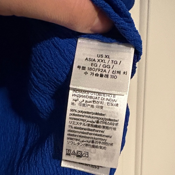 NWT Calvin Klein Cobalt Blue Short Sleeve Tee - Picture 4 of 6